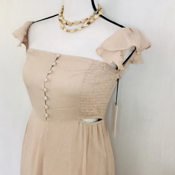 NWT Boho Off-The-Shoulder Smocked Jumpsuit - Picture 4 of 8